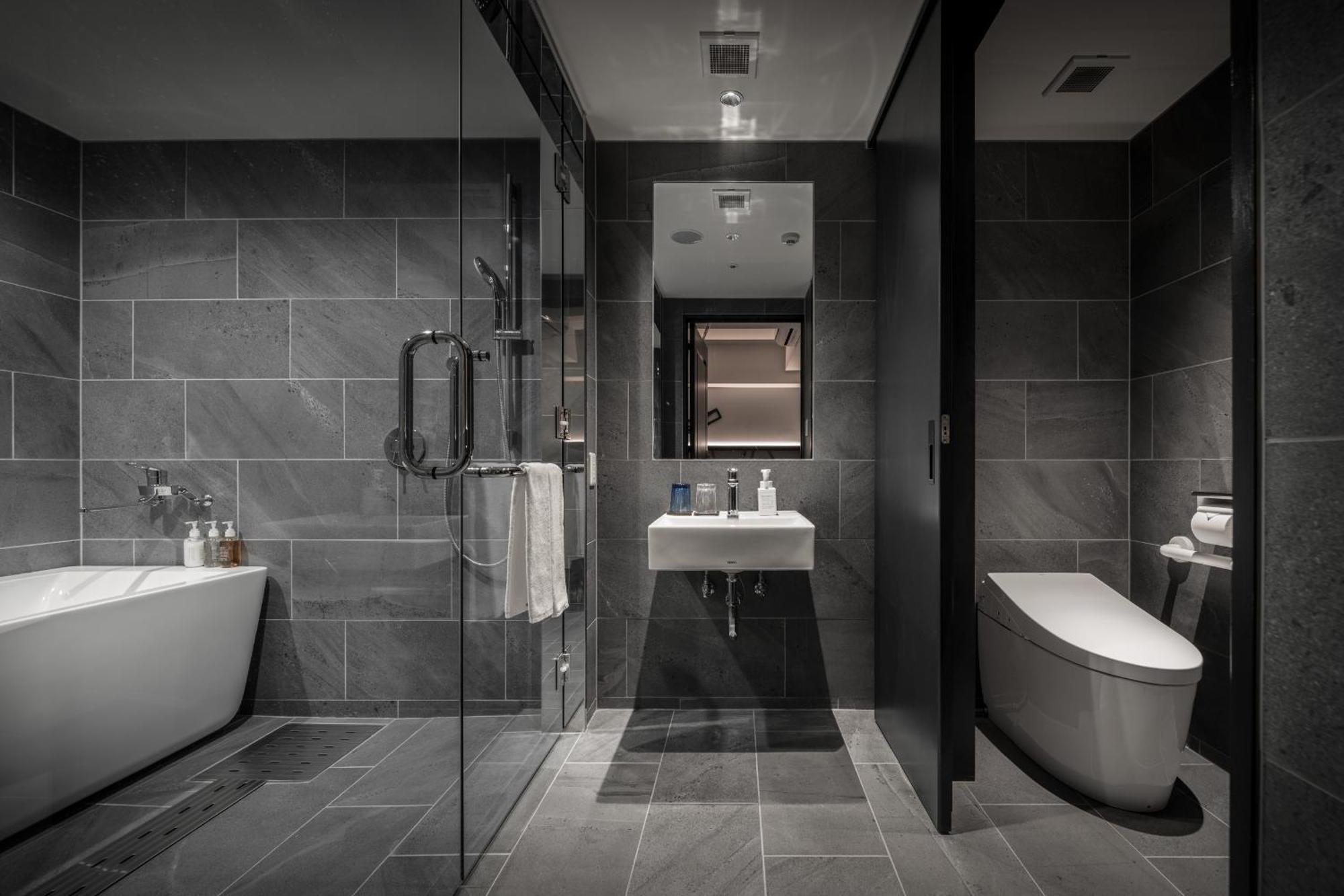 Nest Hotel Osaka Umeda Екстериор снимка